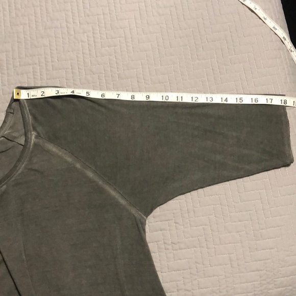 New Danielle Drop Waist Oil Dye Exposed Seam Top - Picture 9 of 9